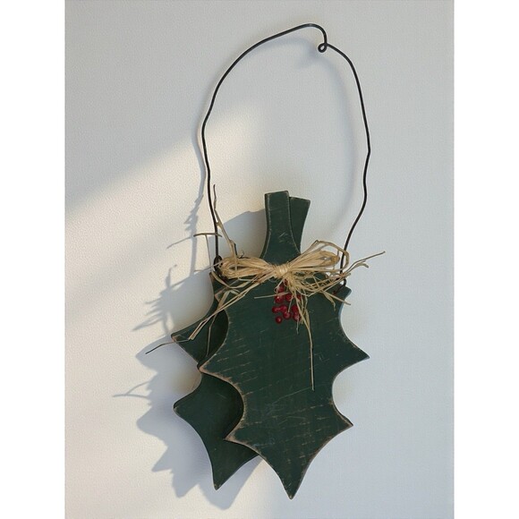 Primitive Holly Leaf Christmas Wall Hanging Rustic Wood Folk Art Decor - Picture 2 of 16